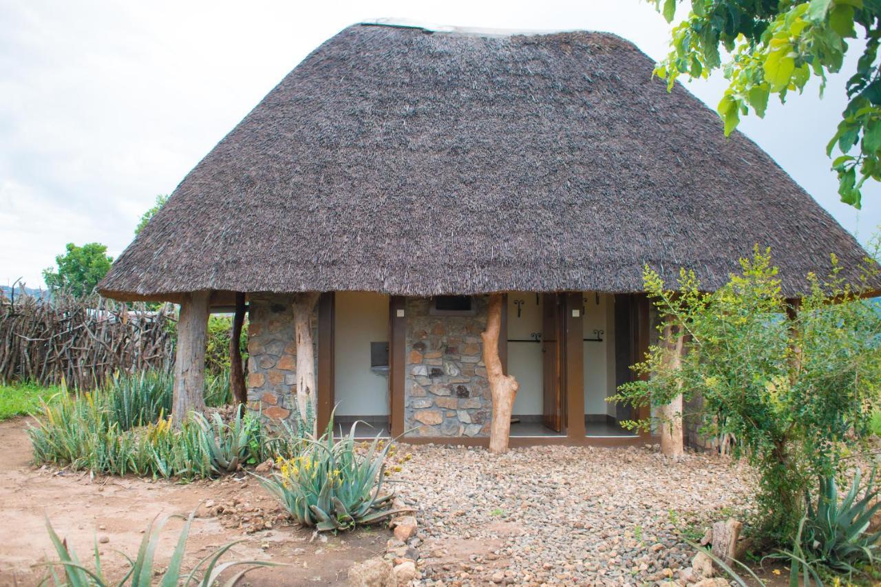 Kidepo Savannah Lodge By Nature Lodges Ltd Loitanit Luaran gambar